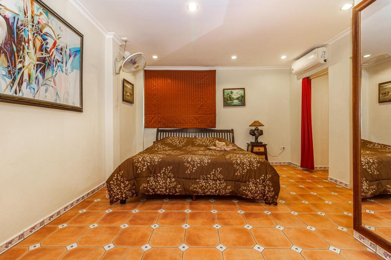 Viewbor Villa - Pattaya Holiday House Walking Street 4 Bedrooms 外观 照片